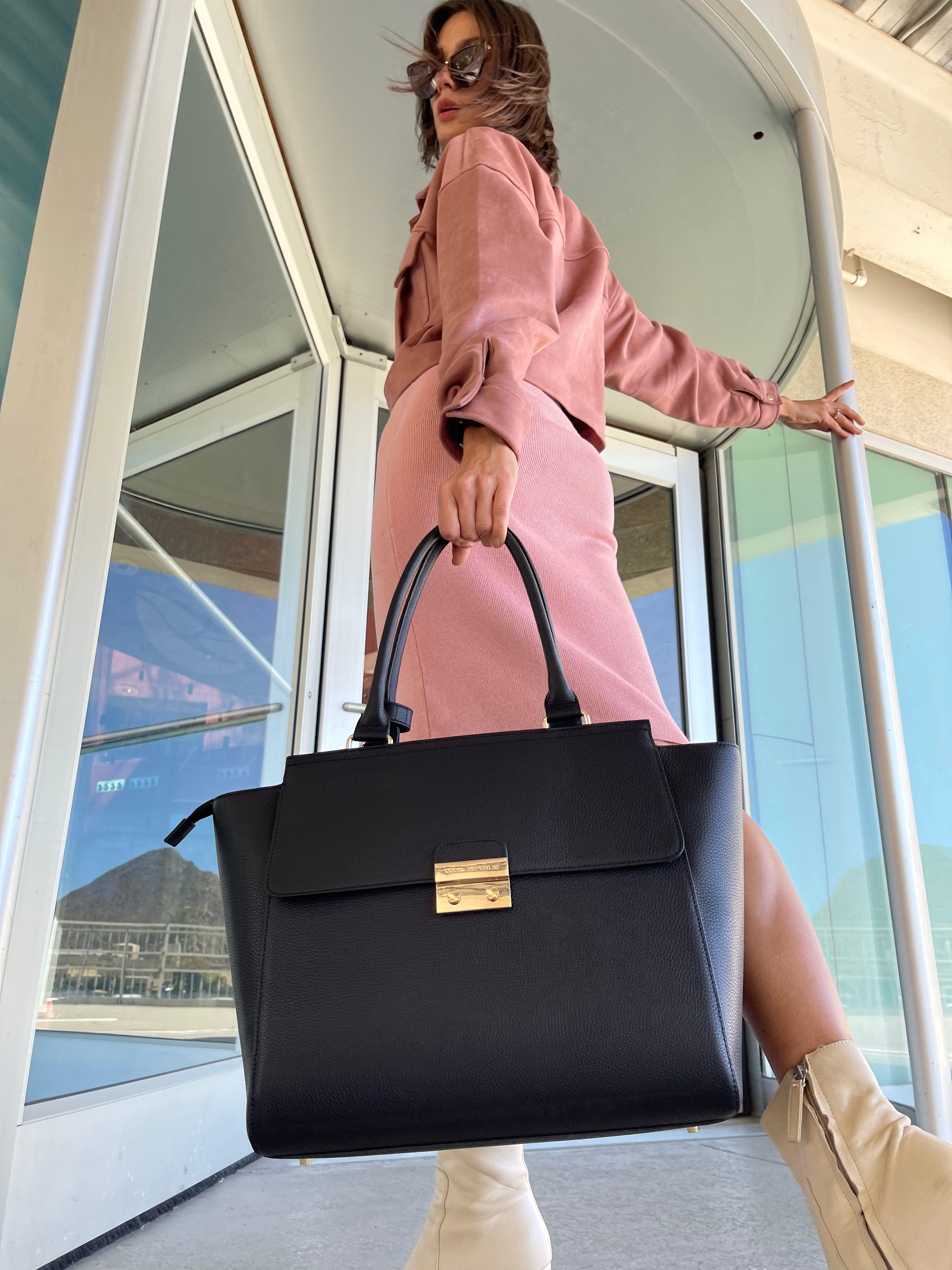 14" DANIELLE Designer Laptop Handbag | PEBBLE LEATHER | CHAMPAGNE GOLD | PRE ORDER - LATE JULY DELIVERY-Laptop bag-CODE REPUBLIC-Black-CODE REPUBLIC laptop bags womens laptop bags laptop handbags ladies laptop bags laptop carrying bags