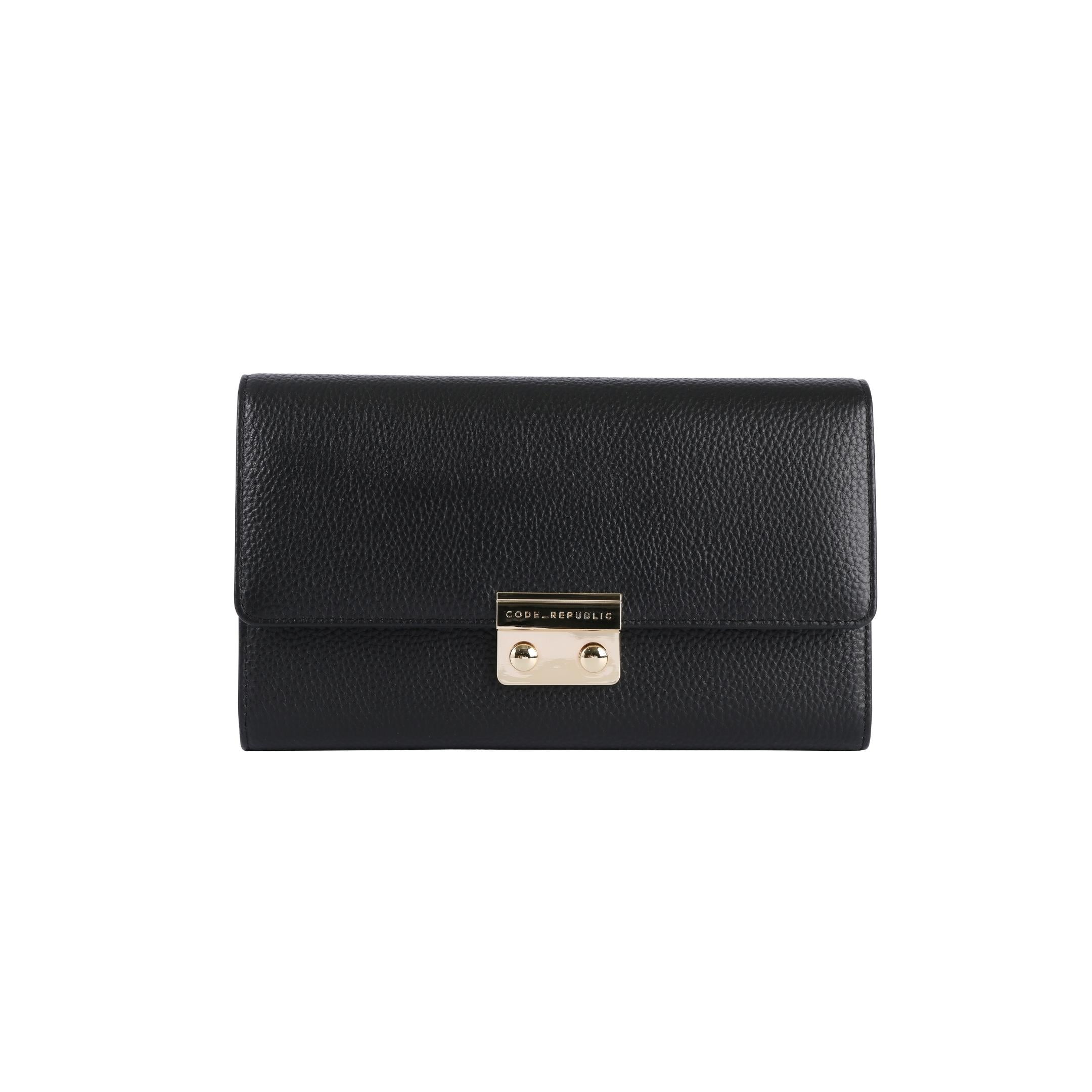Wallet Body Bag／black leather CHAMPS Onyx Collection 9.5 in., Black Leather Crossbody Bag